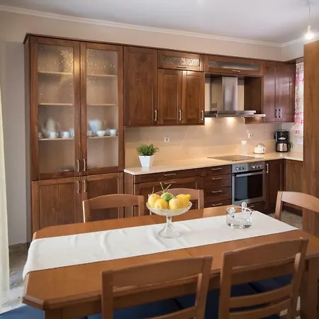 Apartment La Strada City House *