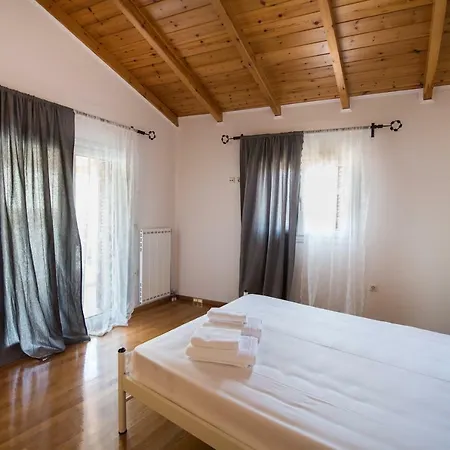 La Strada City House Lefkada City